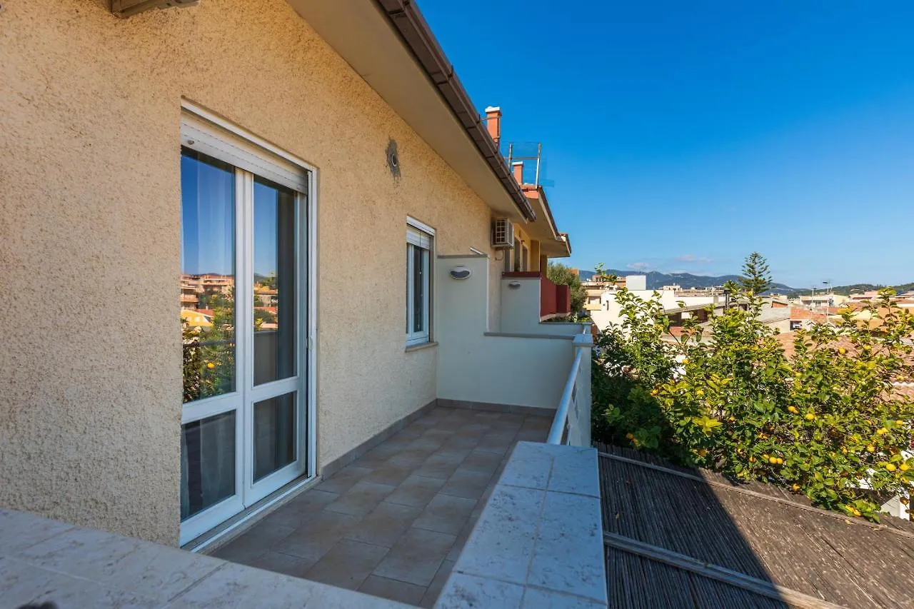 Bed and Breakfast Casa Tacconi Villasimius 3*,  Italia